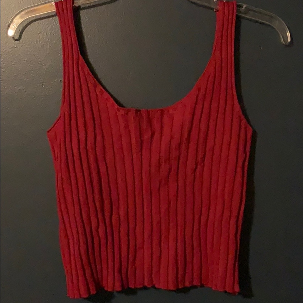 Red vertical tank❤️